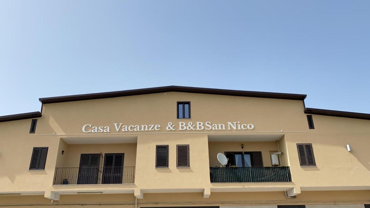 Casa Vacanze E Fitta Camere San Nico Кориляно Калабро Екстериор снимка